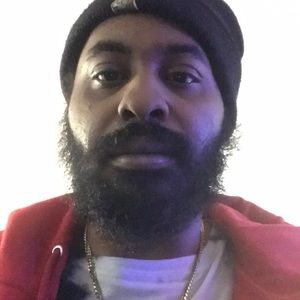 Meet your Posher, Derrick